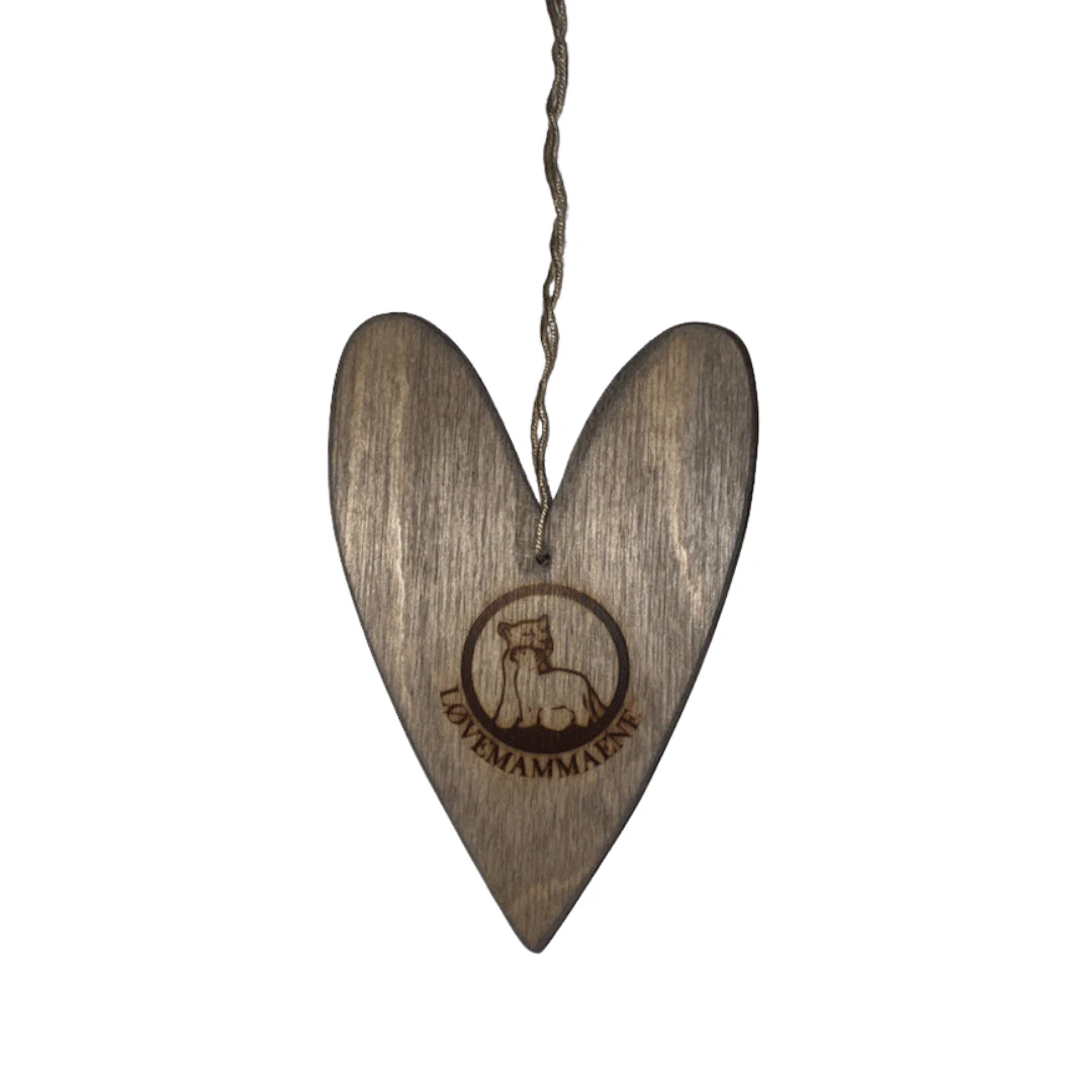 Håndlagde trehjerter 3 pk.